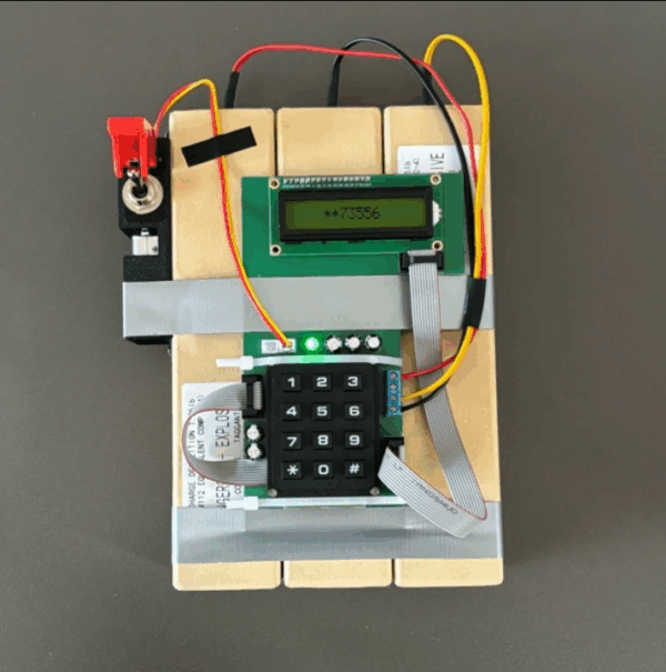 Csgo1:1 Restore the Handcrafted C4 model [Customizable Seven-digit password]