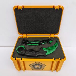 Green Gamma Doppler (a set including knives and boxes)
