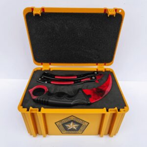Red Doppler (a set including knives and a box)