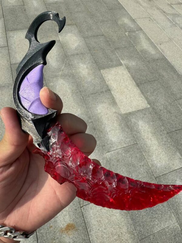 【 Plastic knife handle 】 Cat's eye stone material Kalambit
