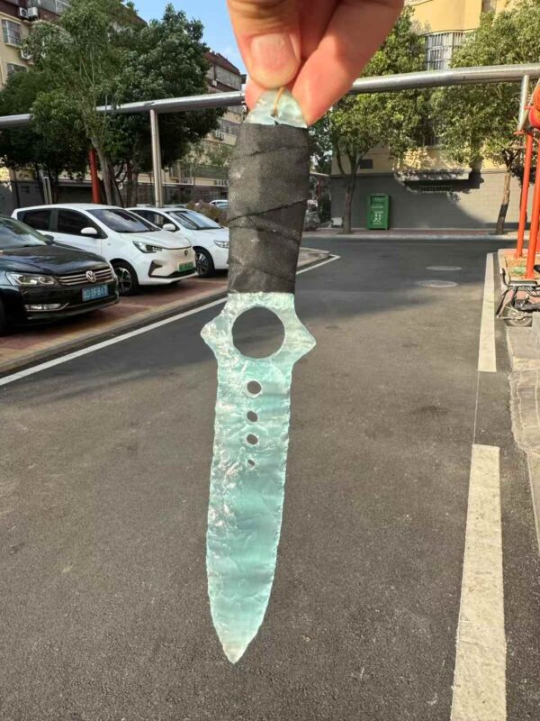 【 Cat's Eye Stone material 】 Sky blue skull knife
